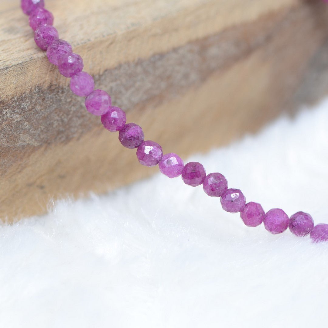 Bracelet "Énergie" en Rubis [RARE] à facettes - lespierresdubienetre